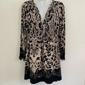 In Bloom Wrinkle Free Empire Waist Crop Sleeve Pattern Blouse, size LG